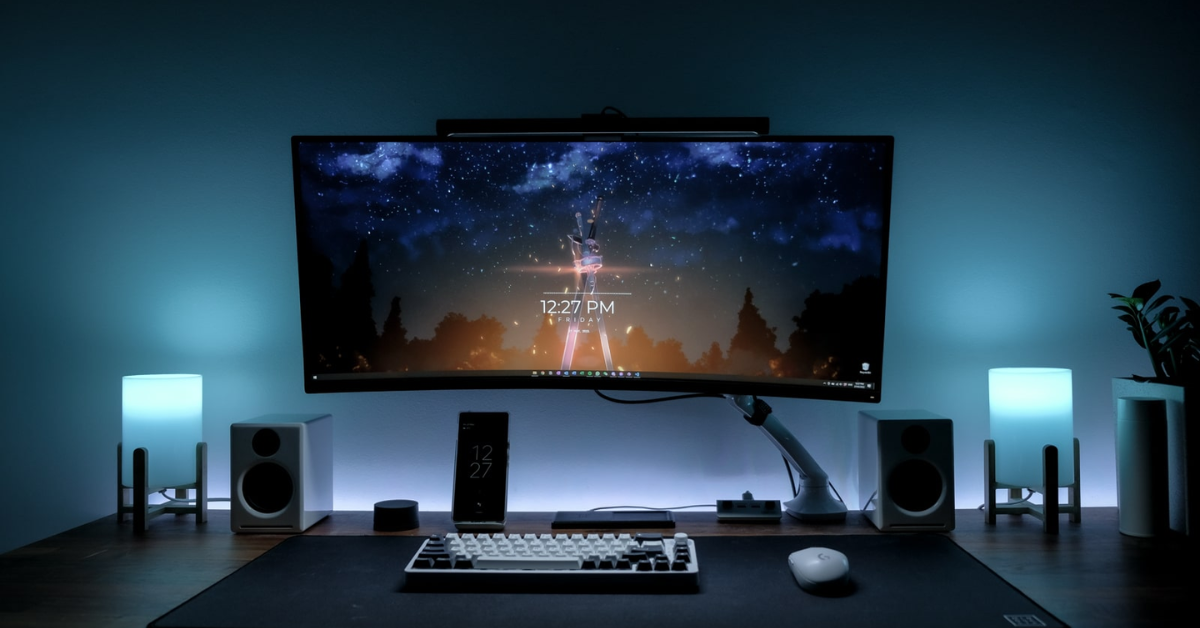 minimalist gaming setup